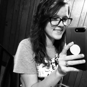 Meet your Posher, Lacey